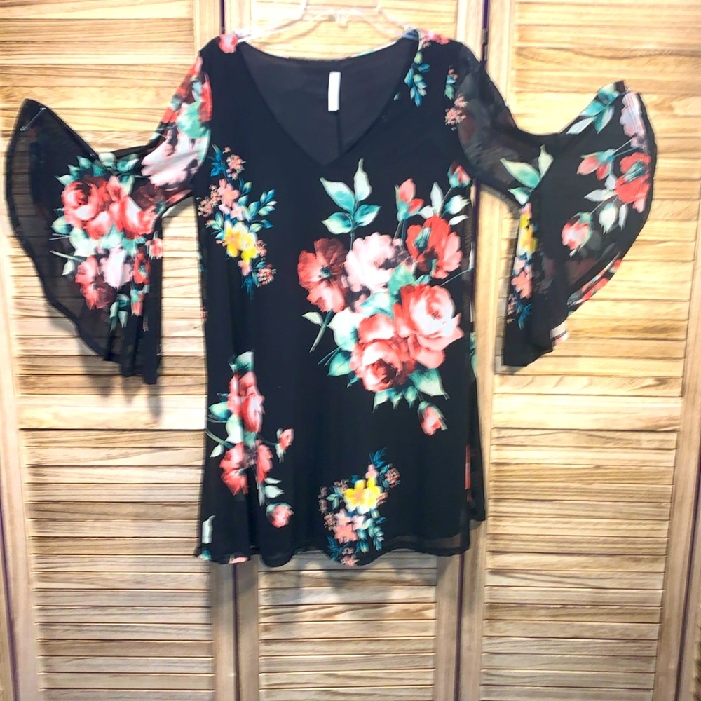 MTS Floral Flare Sleeves Lined Blouse Size Med Retro Boho Red Green Pink Black
